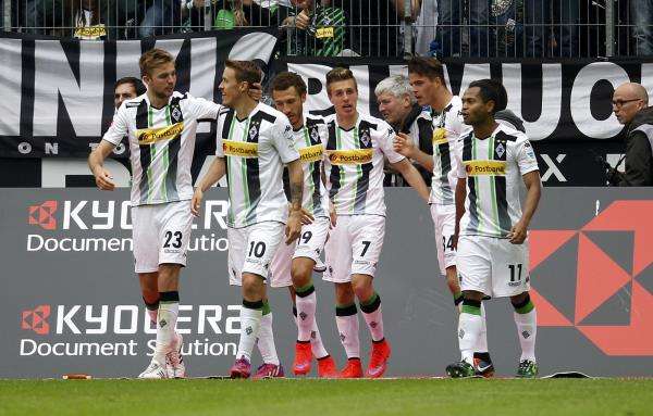 2015-05-09t152644z_1006262096_lr2eb5916w9b8_rtrmadp_3_soccer-germany_reuters