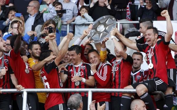 2015-05-17t161359z_682058650_lr2eb5h193075_rtrmadp_3_soccer-germany_reuters