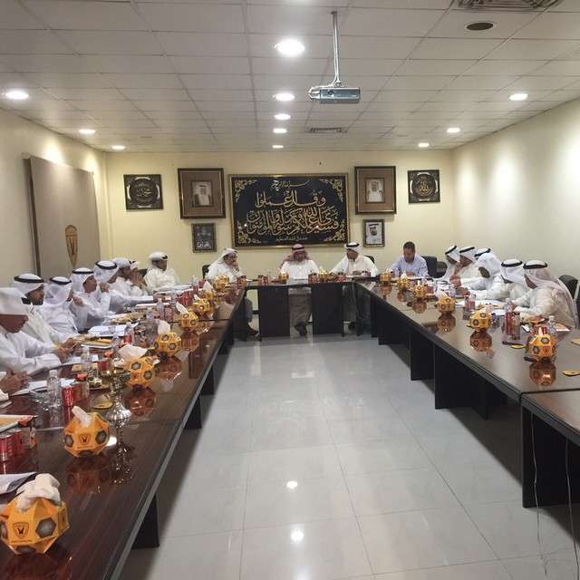 الأندية الكويتية في اجتماعها في القادسية