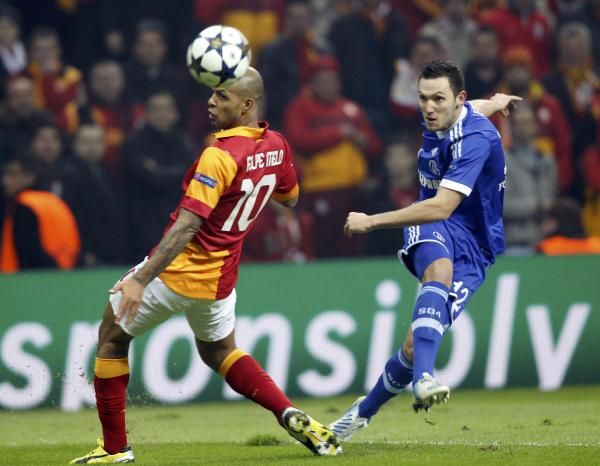 2013-02-20t204726z_118497051_lr1e92k1lqrzm_rtrmadp_3_soccer-champions_reuters