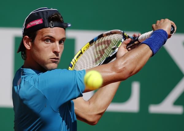 2015-04-13t140635z_879742823_pm1eb4d18im01_rtrmadp_3_tennis-men-monte-carlo_reuters