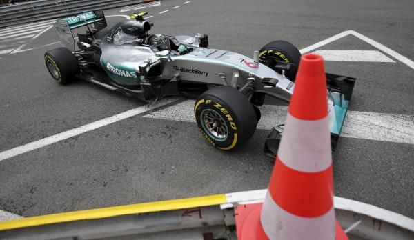 2015-05-21t104916z_2027683544_gf10000102480_rtrmadp_3_motor-racing-prix_reuters