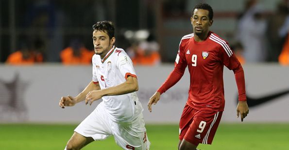 لاعب المنتخب العماني والكويت الكويتي عبدالعزيز المقبالي