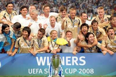 فرحة لاعبي زينيت بكاس السوبر