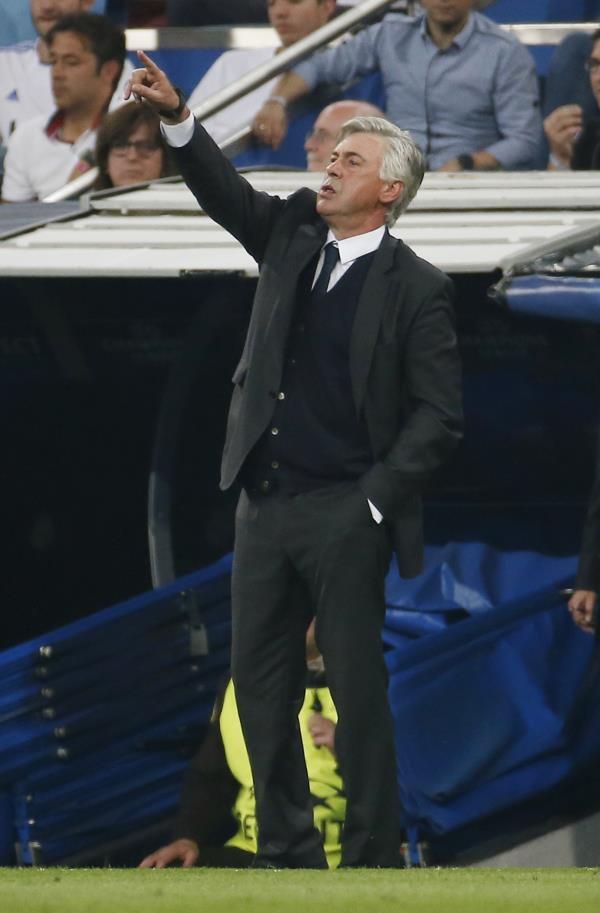 2015-05-13t202516z_74550316_mt1aci13738951_rtrmadp_3_football_reuters