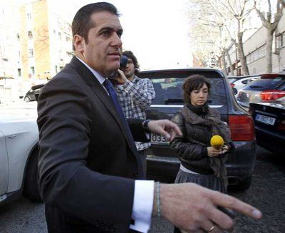 2011-02-18-00000102589546