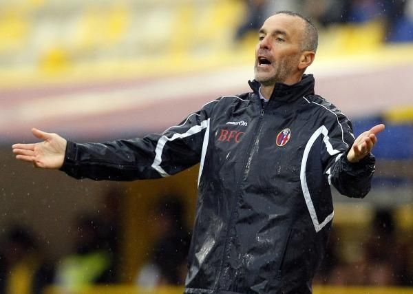 2012-10-28t162644z_1550457750_gm1e8at017m01_rtrmadp_3_soccer-italy_reuters