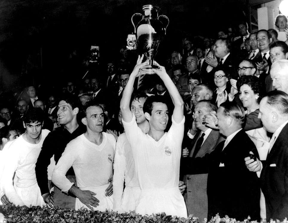 article-2634178-1e0c42c800000578-345_964x761