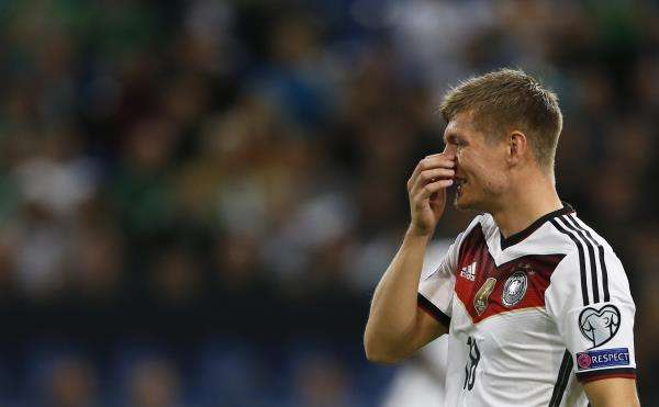 2014-10-14t190909z_14003774_lr1eaae1h6zhx_rtrmadp_3_soccer-euro_reuters