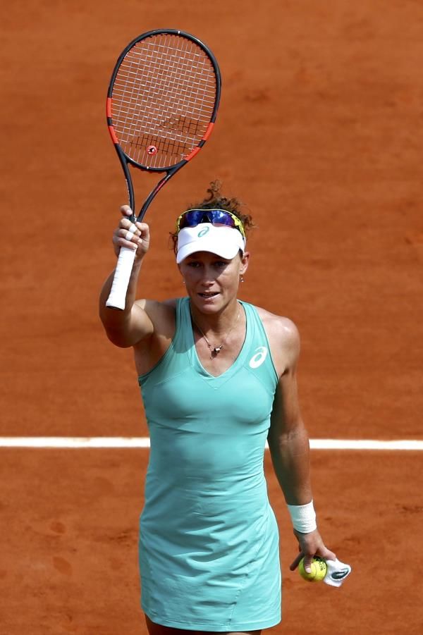 2015-05-27t102404z_380624681_lr2eb5r0svuwo_rtrmadp_3_tennis-open_reuters