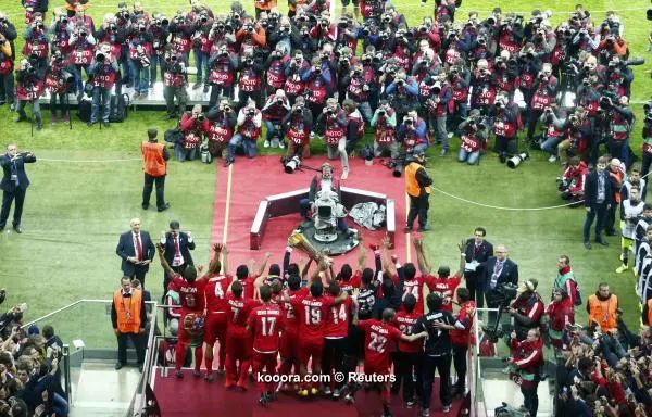 ?i=reuters%2f2015-05-27%2f2015-05-27t210010z_1572995594_lr2eb5r1mbzm5_rtrmadp_3_football_reuters