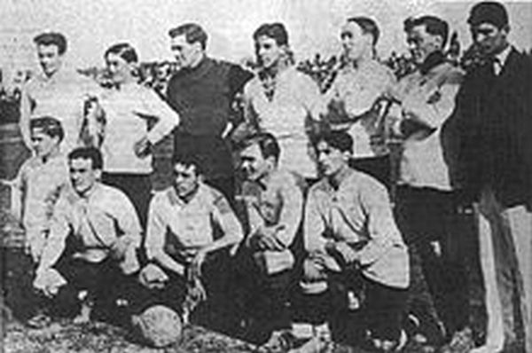 Uruguay_Copa_America_1917%20(2)