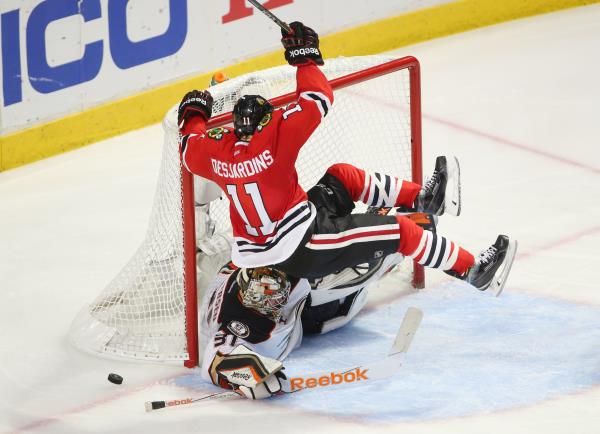 2015-05-28t025442z_821665650_nocid_rtrmadp_3_nhl-stanley-cup-playoffs-anaheim-ducks-at-chicago-blackhawks_reuters