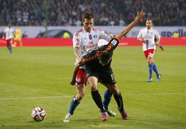 2015-05-28t203036z_18511650_lr2eb5s1kyq9g_rtrmadp_3_soccer-germany-playoff_reuters