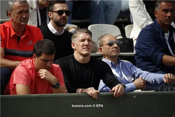 ?i=epa%2ftennis%2f2015-05%2f2015-05-29-04773492_epa