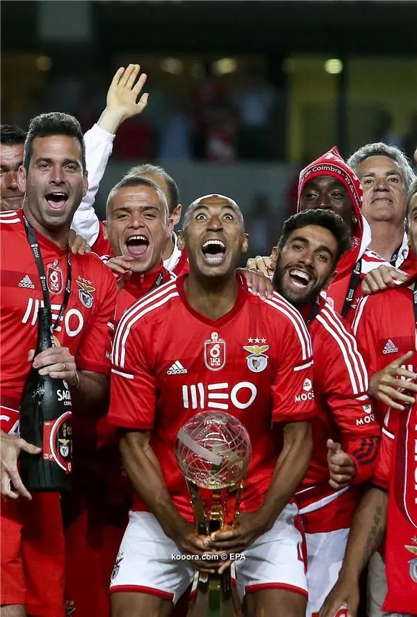 ?i=epa%2fsoccer%2f2015-05%2f2015-05-29%2f2015-05-29-04774830_epa