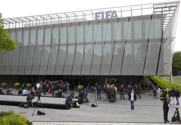 2015-05-30t093937z_1584989344_lr2eb5u0qtq0t_rtrmadp_3_soccer-fifa_reuters