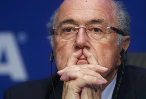2015-05-30t103731z_379540529_lr2eb5u0ti82p_rtrmadp_3_soccer-fifa-blatter_reuters