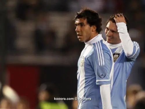 ?i=reuters%2f2011-06-21%2f2011-06-212011-06-21t000720z_01_bas06_rtridsp_3_soccer-friendly_reuters