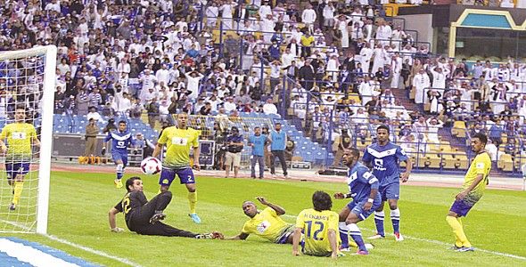 جانب من لقاء سابق بين الفريقين