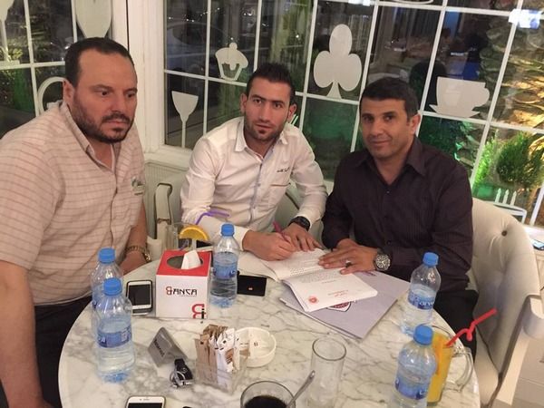 اليوسف يوقع بحضور عدس