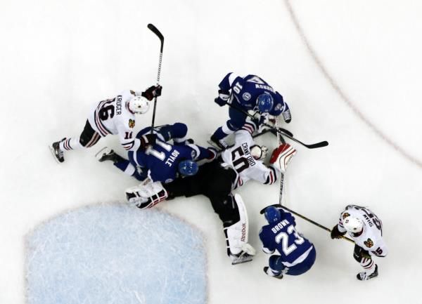 2015-06-04t035556z_1887146847_nocid_rtrmadp_3_nhl-stanley-cup-final-chicago-blackhawks-at-tampa-bay-lightning_reuters