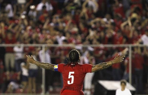 2015-06-04t034242z_2082377635_gf10000116773_rtrmadp_3_copaamerica-ecuador_reuters