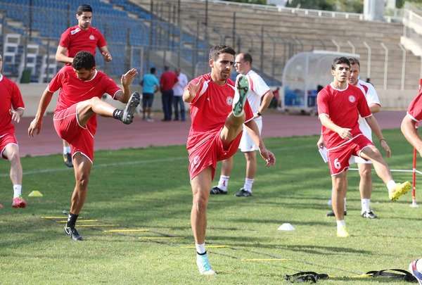 من تدريبات منتخب لبنان استعدادا لمواجهة الكويت