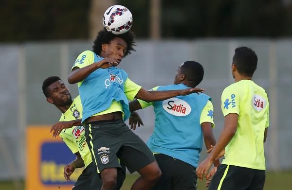 2015-06-05t215248z_658907838_gf10000118714_rtrmadp_3_copaamerica-brazil_reuters