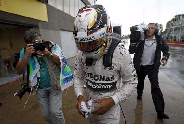 2015-06-05t195112z_278086431_gf10000118621_rtrmadp_3_motor-racing-prix_reuters