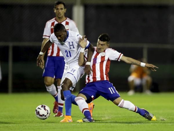 2015-06-07t001239z_1744298662_gf10000119594_rtrmadp_3_soccer-friendly-paraguay_reuters