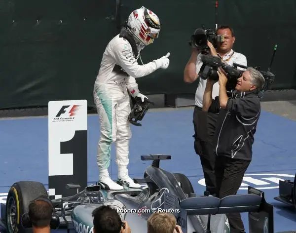 ?i=reuters%2f2015-06-07%2f2015-06-07t194739z_525699584_tb3eb671iz5sc_rtrmadp_3_motor-racing-prix_reuters