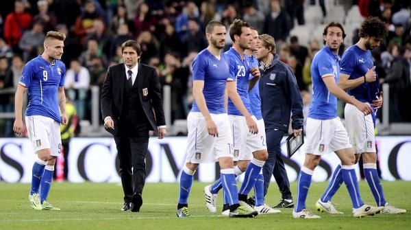 2015-03-31t205821z_41382277_gf10000045578_rtrmadp_3_soccer-friendly_reuters