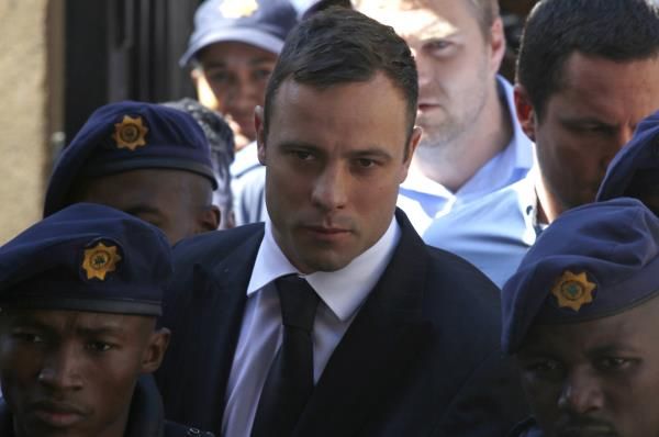 2014-10-21t074917z_188358777_gm1eaal17sb01_rtrmadp_3_safrica-pistorius_reuters