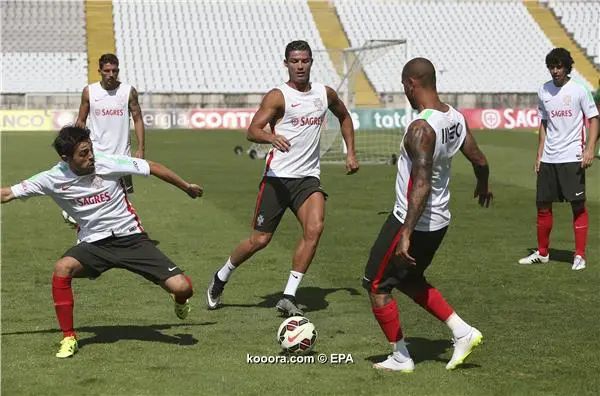 ?i=epa%2fsoccer%2f2015-06%2f2015-06-05%2f2015-06-05-04783922_epa