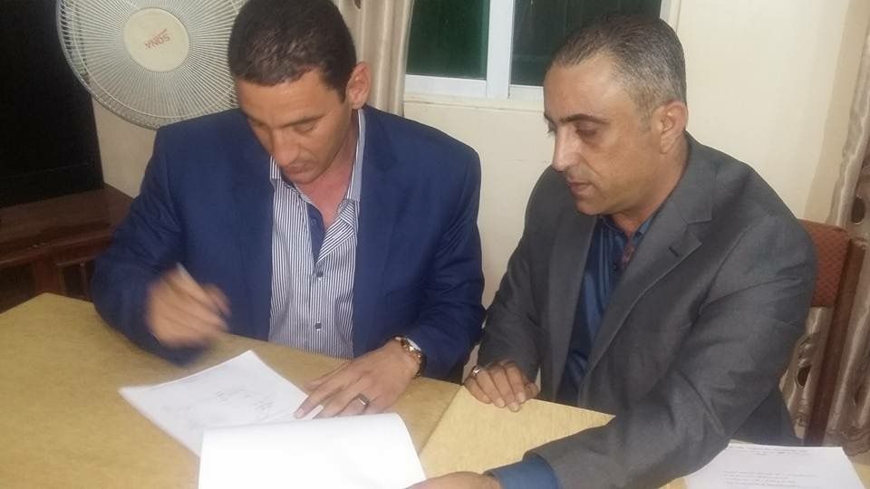 اللحام خلال توقيع عقده التدريبي لكفرسوم