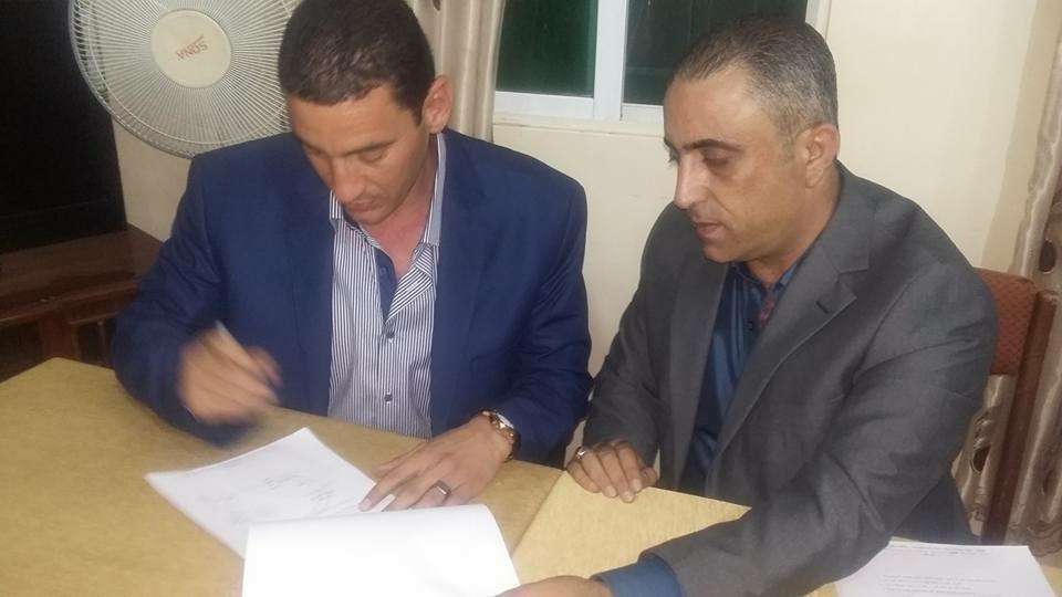 اللحام خلال توقيع عقده التدريبي لكفرسوم