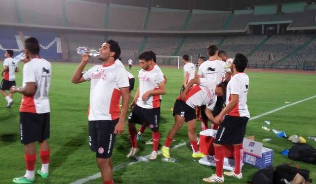 من تدريبات المنتخب الأولمبي التونسي .