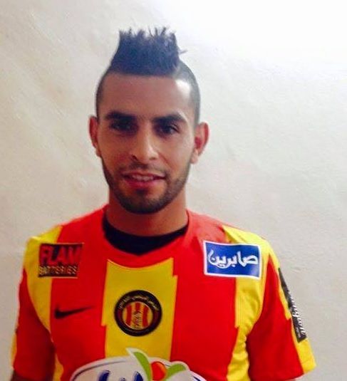 حسين الربيع بزي الترجي التونسي بعد امضاء العقد