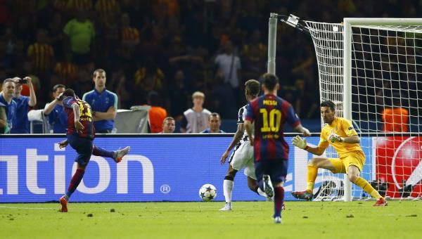 2015-06-06t205211z_76625531_mt1aci13792087_rtrmadp_3_soc_reuters