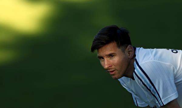 2015-06-09t221744z_1636149171_gf10000122373_rtrmadp_3_soccer-copa_reuters