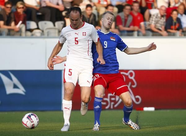 2015-06-10t182501z_1870487849_lr1eb6a1f5e4y_rtrmadp_3_soccer-friendly_reuters