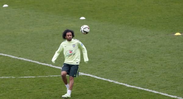 2015-03-24t185715z_524593234_pm1eb3o1ilg01_rtrmadp_3_soccer-friendly-brazil_reuters