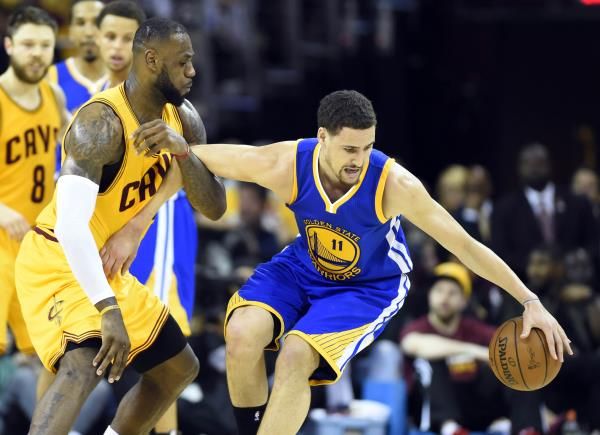 2015-06-12t033236z_13523506_nocid_rtrmadp_3_nba-playoffs-golden-state-warriors-at-cleveland-cavaliers_reuters