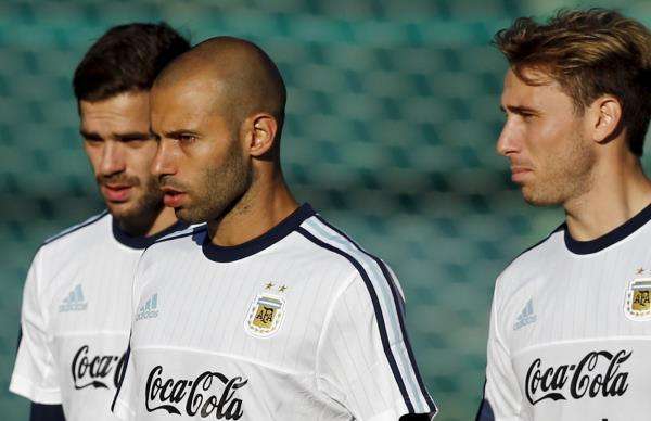 2015-06-10t001140z_271498359_gf10000122439_rtrmadp_3_soccer-copa_reuters