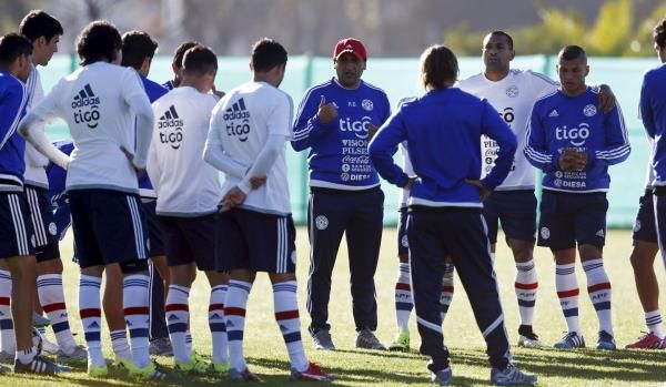 2015-06-11t145635z_791006880_gf10000124164_rtrmadp_3_soccer-copa_reuters