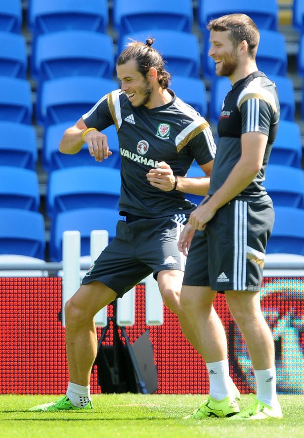 PAY-Gareth-Bale-Happy-with-WalesAnxious-at-Madrid
