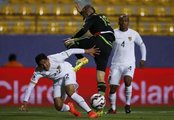 2015-06-12t233816z_90817126_tb3eb6c1tnioo_rtrmadp_3_soccer-copa-m2_reuters
