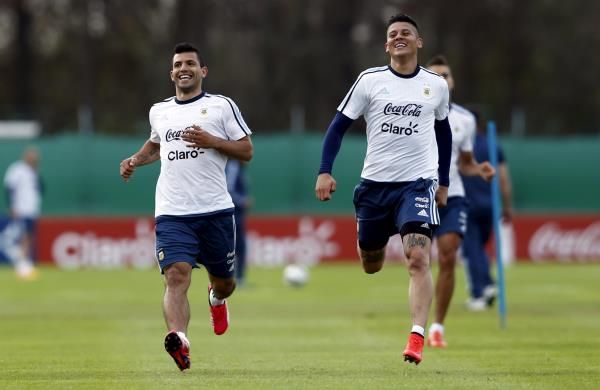 2015-06-01t193900z_1536157559_gf10000114279_rtrmadp_3_soccer-copaamerica_reuters