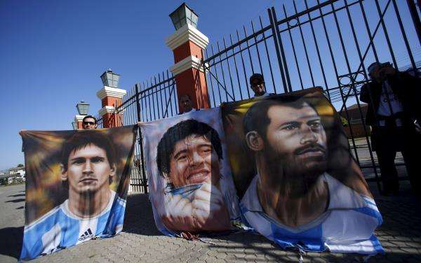 2015-06-13t181534z_238062671_gf10000126479_rtrmadp_3_soccer-copa_reuters